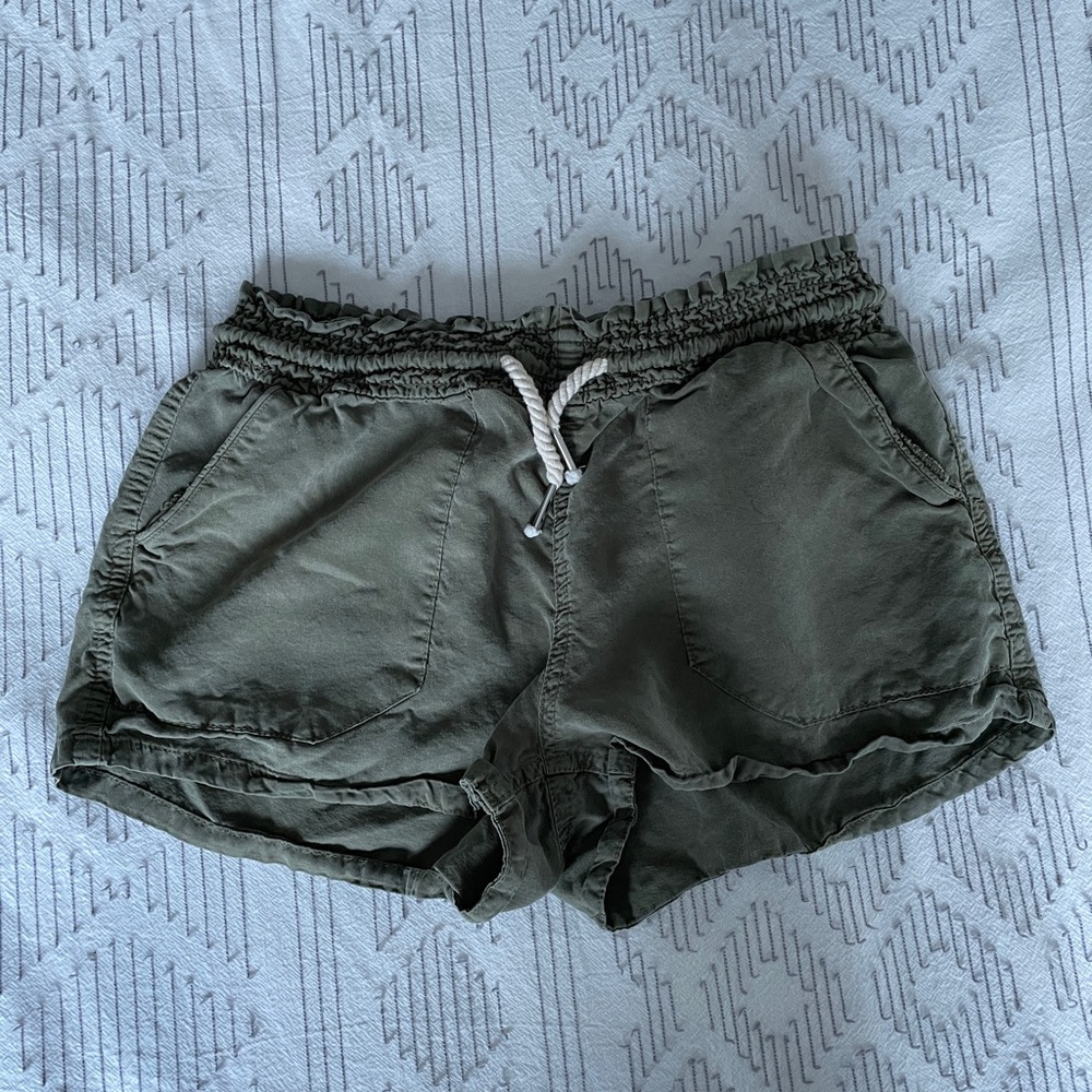Green short shorts